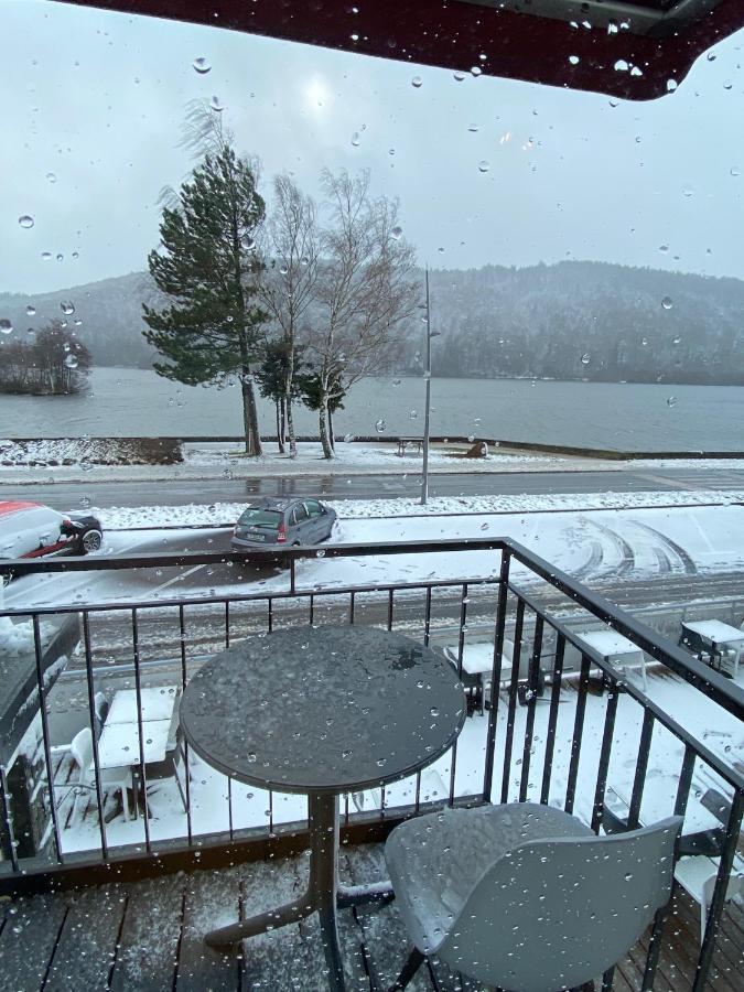 Hotel La Bonne Hotesse Chambon-sur-Lac Esterno foto
